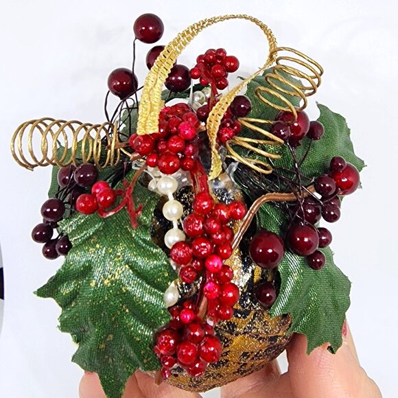 VTG Handmade Folded Cloth Black Gold Holly Glitter Christmas Holiday Ornament - Picture 12 of 12